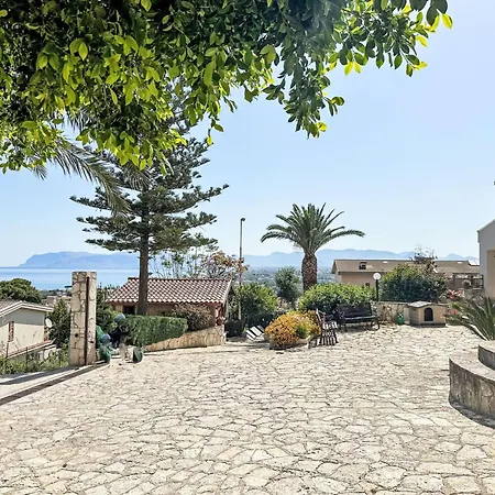 Edera Di Patrizia By Interhome Apartment