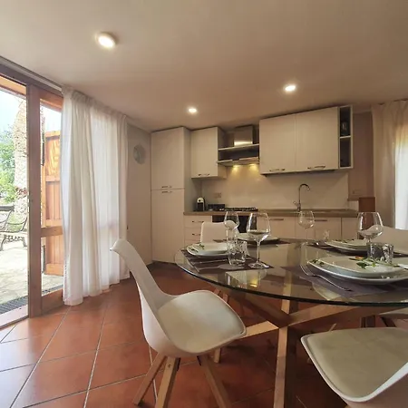 Edera Di Patrizia By Interhome