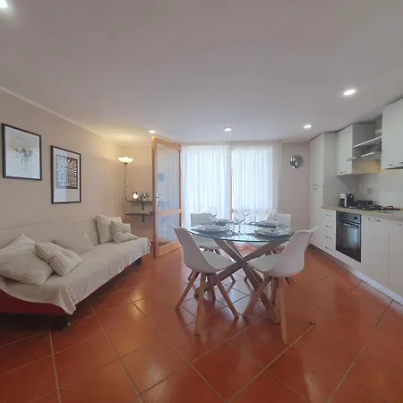 Apartment Edera Di Patrizia By Interhome